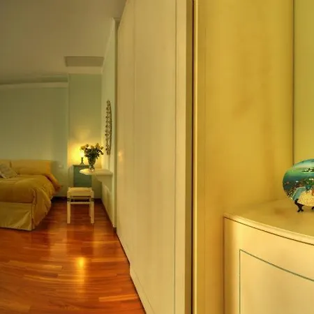Borgo Delle Viole 4* فيلانويفا دي ألبينجا